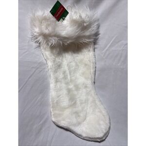 NEW‎ WHITE CHRISTMAS STOCKING WHITE FAUX FUR CUFF TARGET